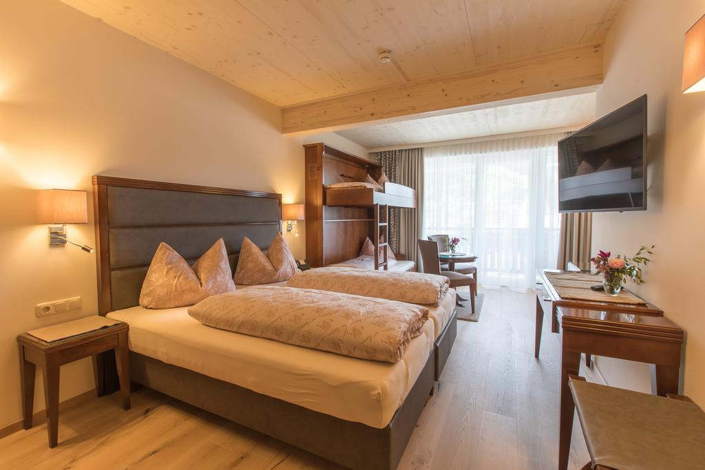 Hotel Niederreiter Maria Alm am Steinernen Meer Exterior foto